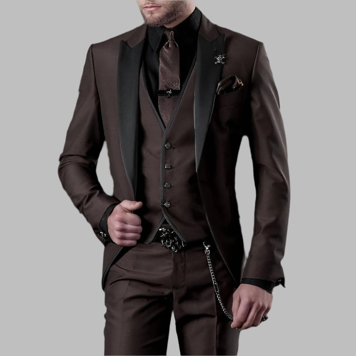 Men's ivory three-piece wedding suit set tailored fit blazer vest trousers premium formal detailing