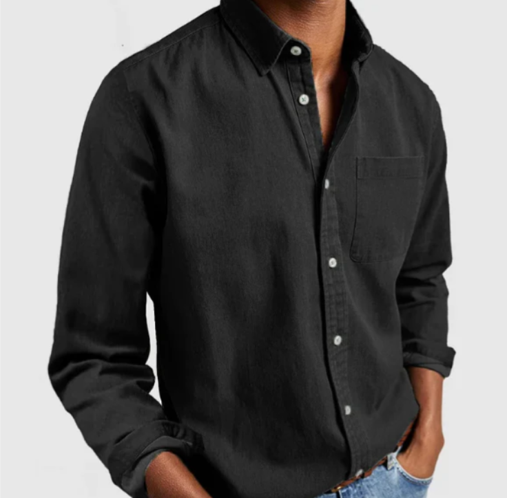 Men's classic fit long sleeve button-down shirt with chest pocket for smart casual wear