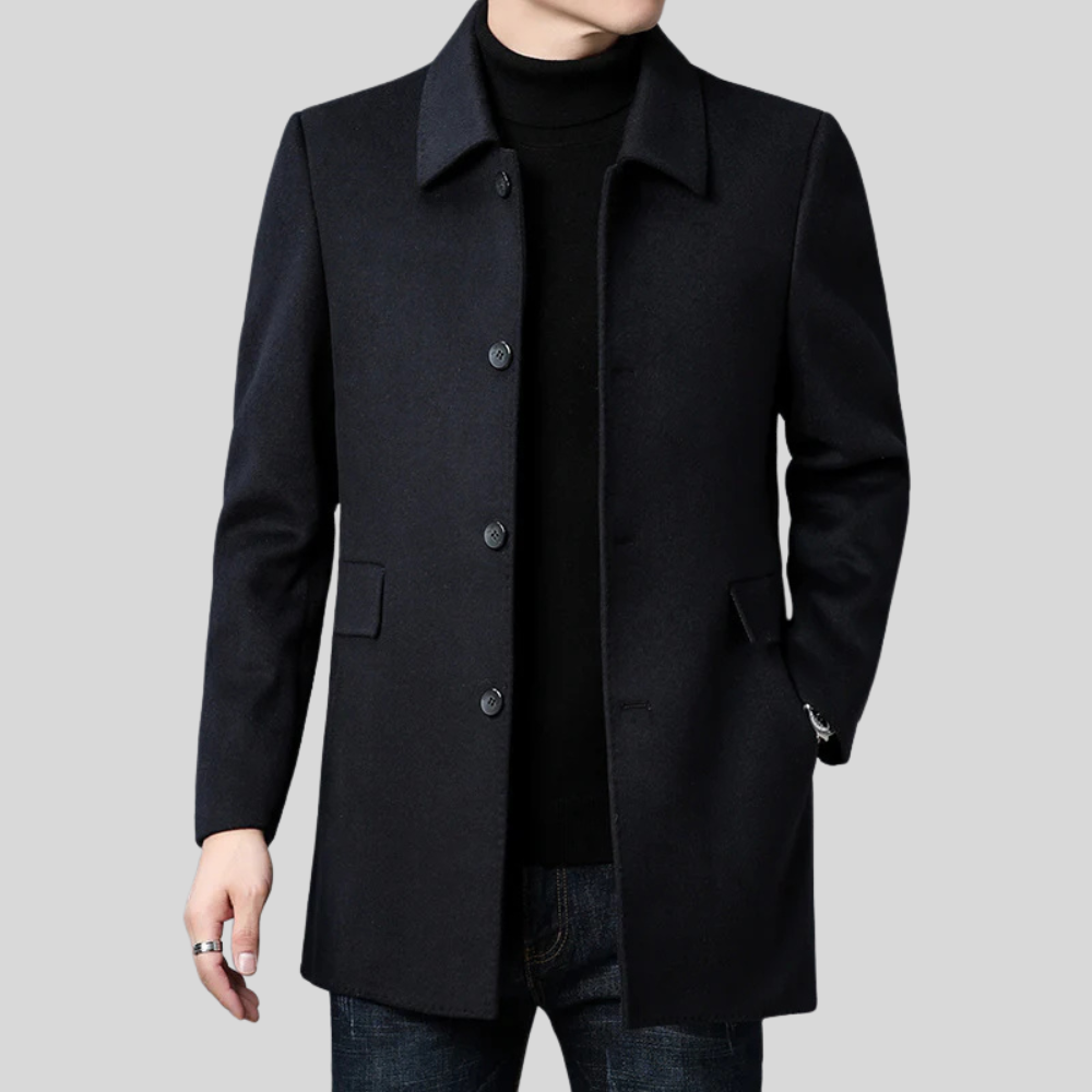 Men's single-breasted tailored overcoat regular fit with button closure and flap pockets