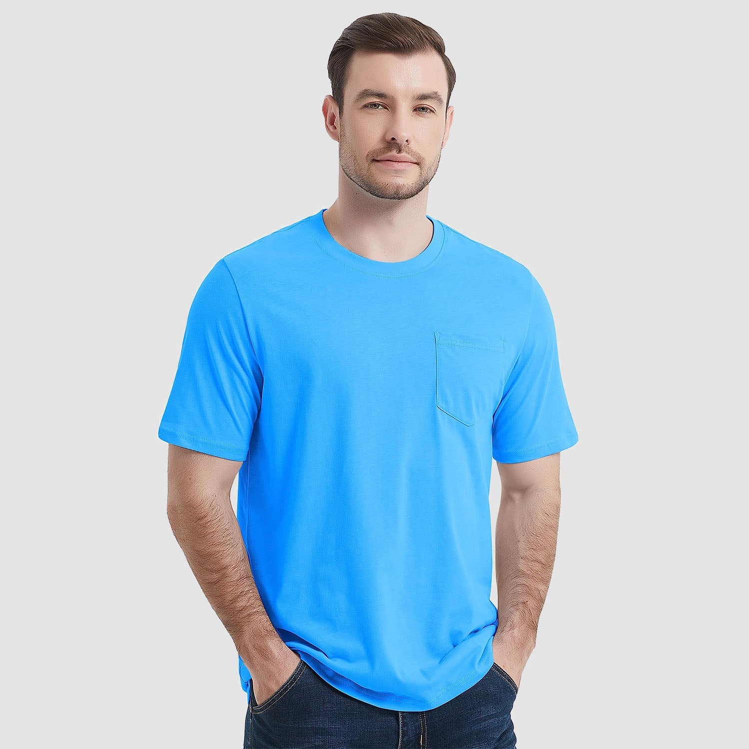 Men's white crew neck cotton tee with chest pocket, short sleeve classic everyday casual fit