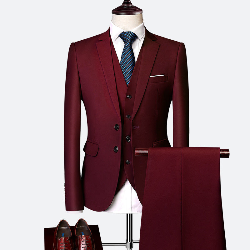 Men's light blue three-piece tailored slim suit with notch lapels, waistcoat, formal wedding set