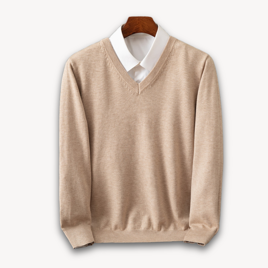 Men's black slim fit V-neck sweater with ribbed cuffs, fine-gauge knit for office to evening wear