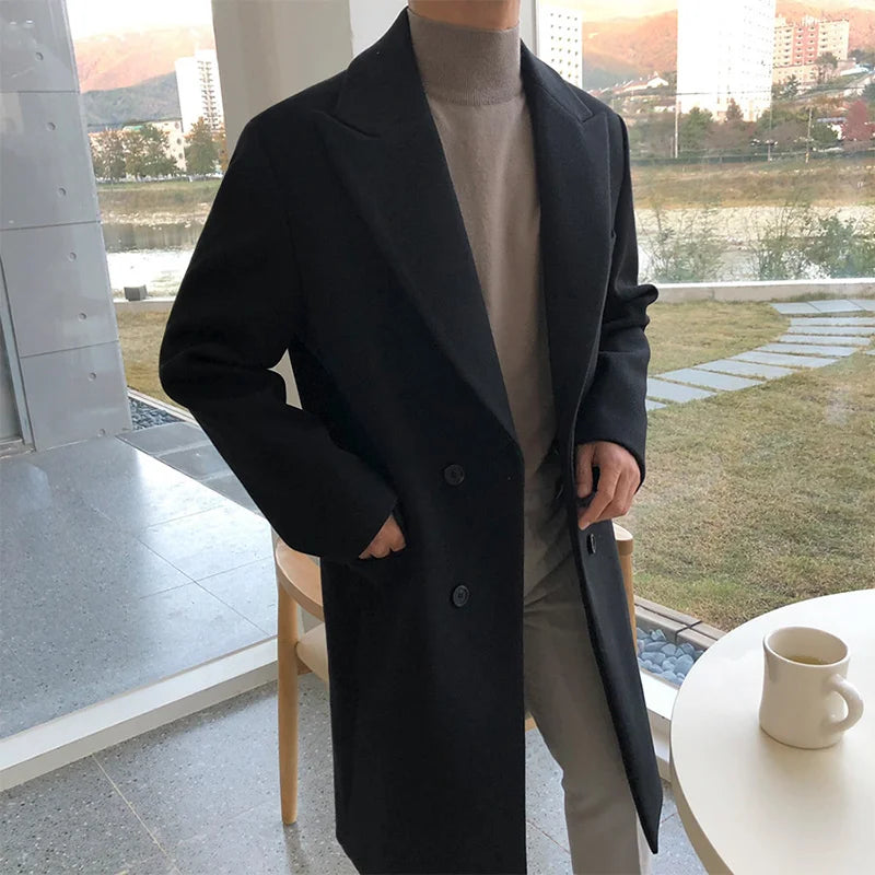 Men's classic wool winter coat in timeless cut with double button closure for sophisticated warmth