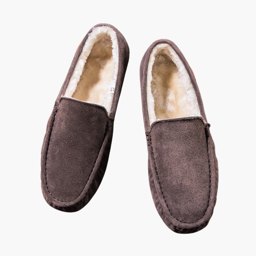 Men's slip-on moccasins with inner lining, non-slip sole, casual comfort footwear for everyday wear