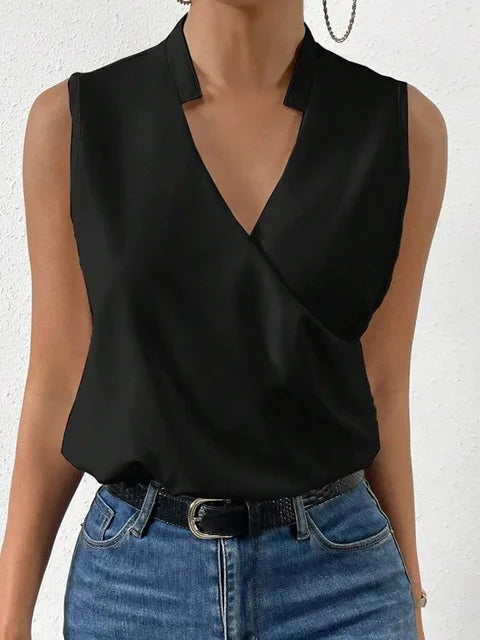 Lisa women's elegant blouse comfortable relaxed fit versatile everyday top with refined finishing