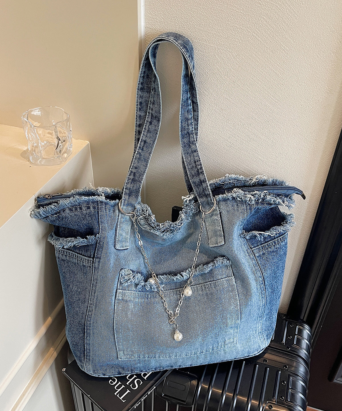 Sacs à bandoulière en denim à franges modernes et à maillons en chaîne - Urbann-Vibe
