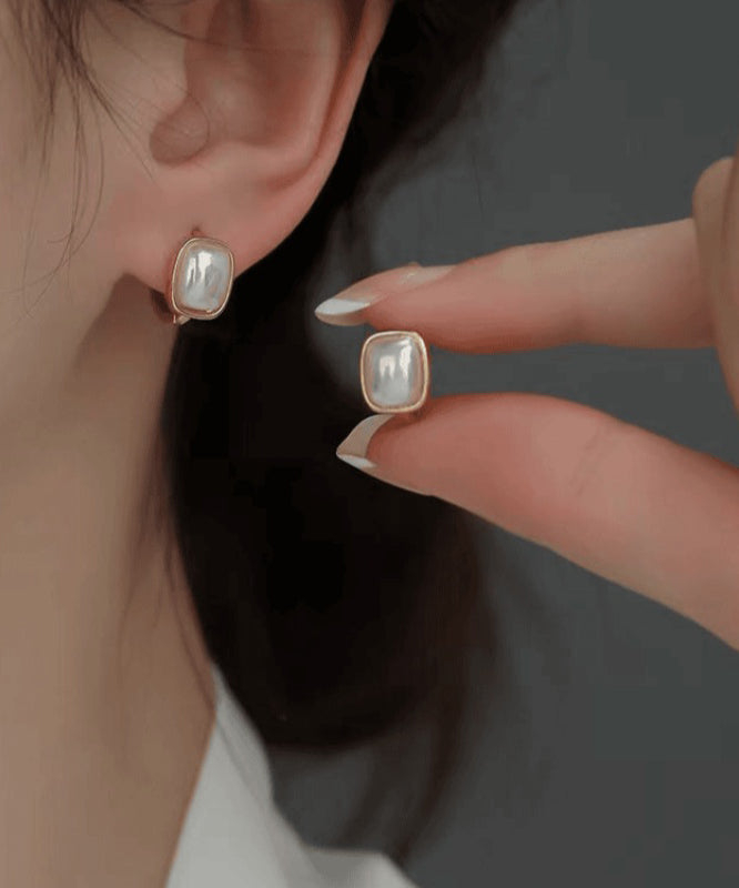 Boucles d'oreilles créoles modernes en alliage de cuivre doré et perles carrées - Urbann-Vibe