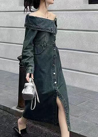 Robes d'été modernes en jean bleu marine à épaules dénudées et ouverture latérale - Urbann-Vibe