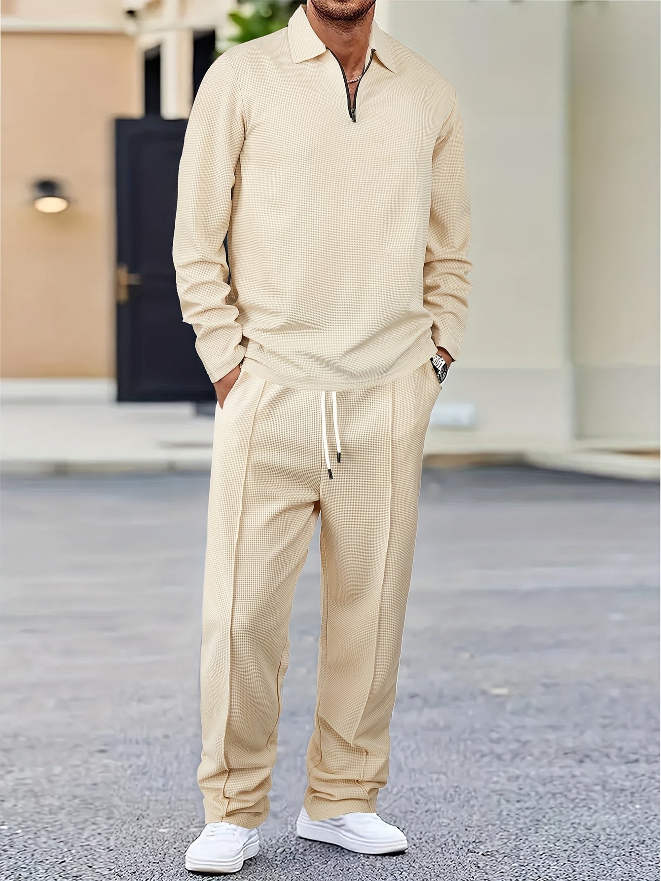 Men's wide-cut tracksuit set with zipper jacket and drawstring pants for relaxed modern style