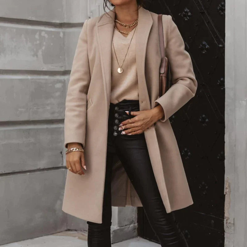 Women's winter trench coat single-breasted fitted silhouette with practical pockets for workwear