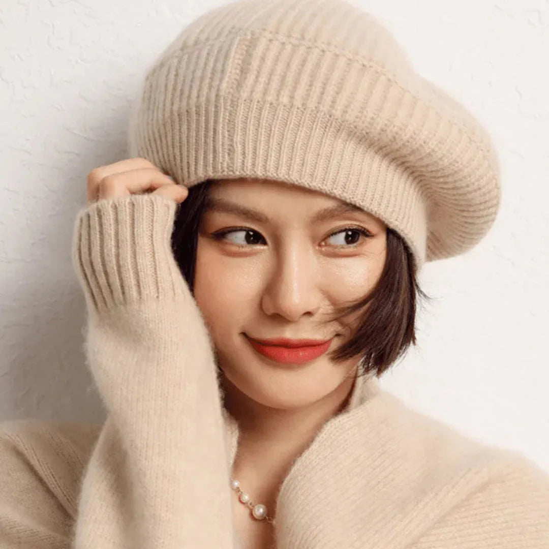 Nadie cashmere beret luxurious soft-touch winter accessory for chic minimalist women