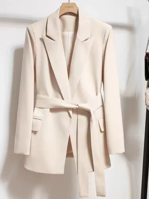 Lola women's blazer elegant slim fit with clean lines, chic professional style for office wear