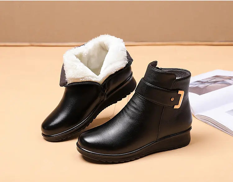 Women's warm cozy winter boots with non-slip sole, plush lining, everyday cold weather style