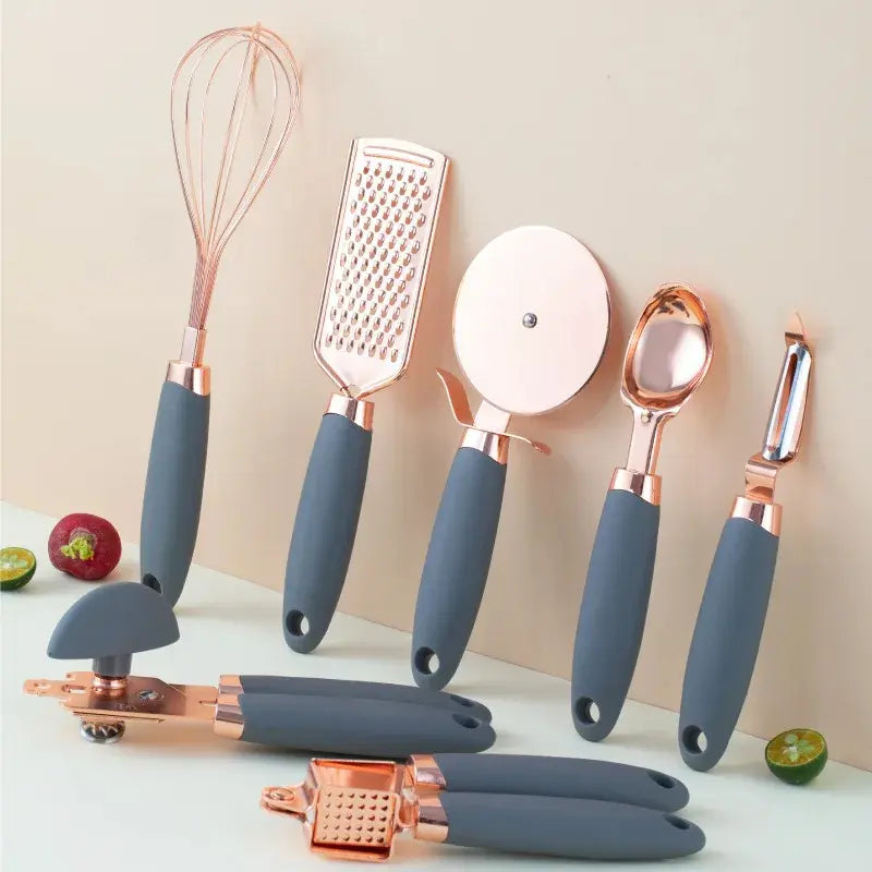 Copper and black 7-piece kitchen utensil set with ergonomic handles for precise home cooking