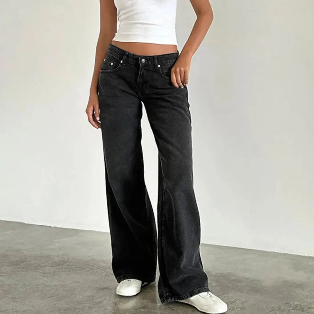 Women's high-waisted wide-leg jeans relaxed fit vintage-inspired denim with flattering high-rise waist