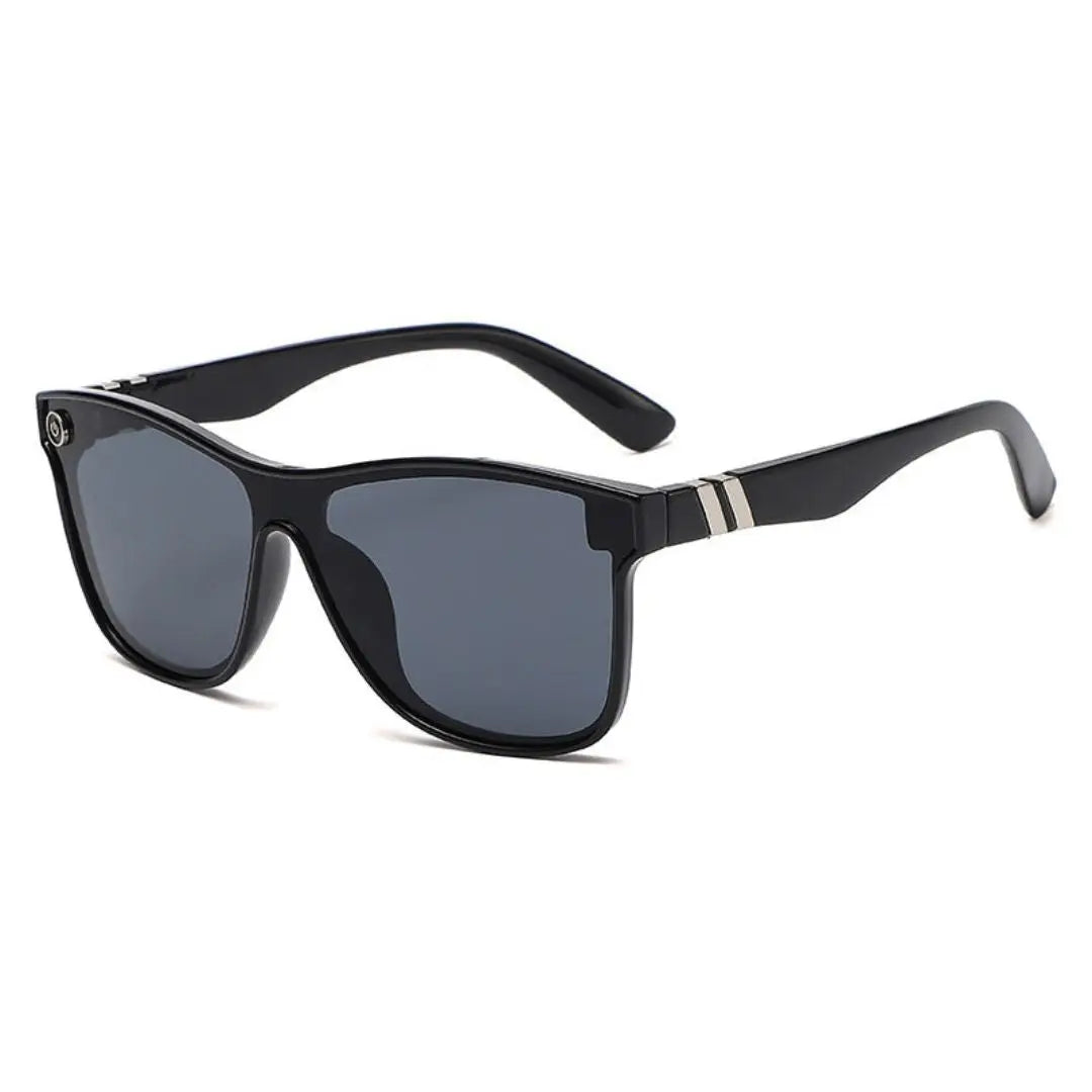 Tortoiseshell sunglasses with gradient mirror lenses, lightweight frame, bold everyday style