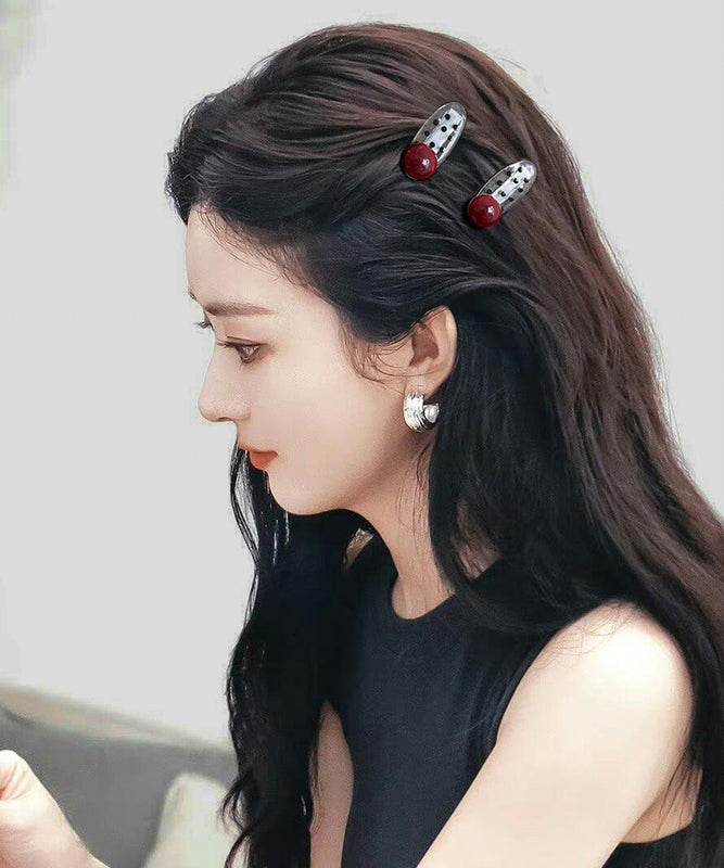 Épingle à cheveux fantaisie en acrylique rouge avec perles et pois - Urbann-Vibe
