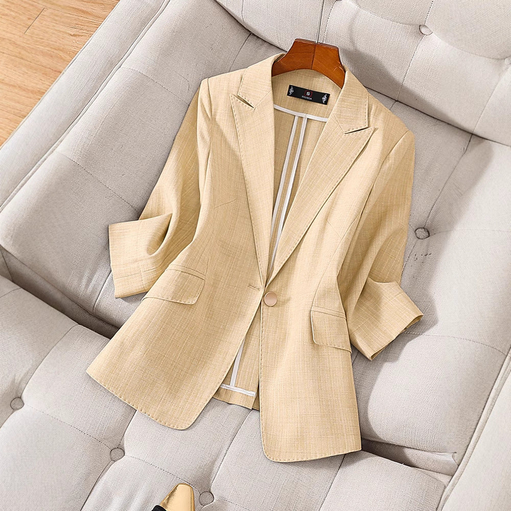 Women's tailored fit blazer notch lapel three-quarter sleeves structured lux fabric professional style