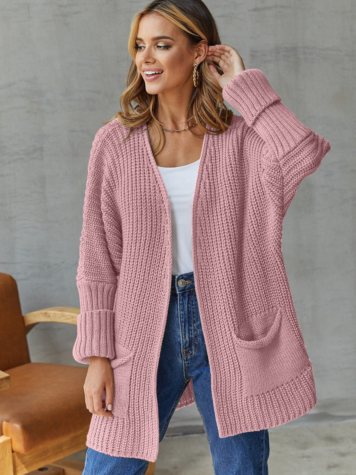 Women's chunky knit oversized cardigan V-neck with front pockets cozy warm relaxed fit
