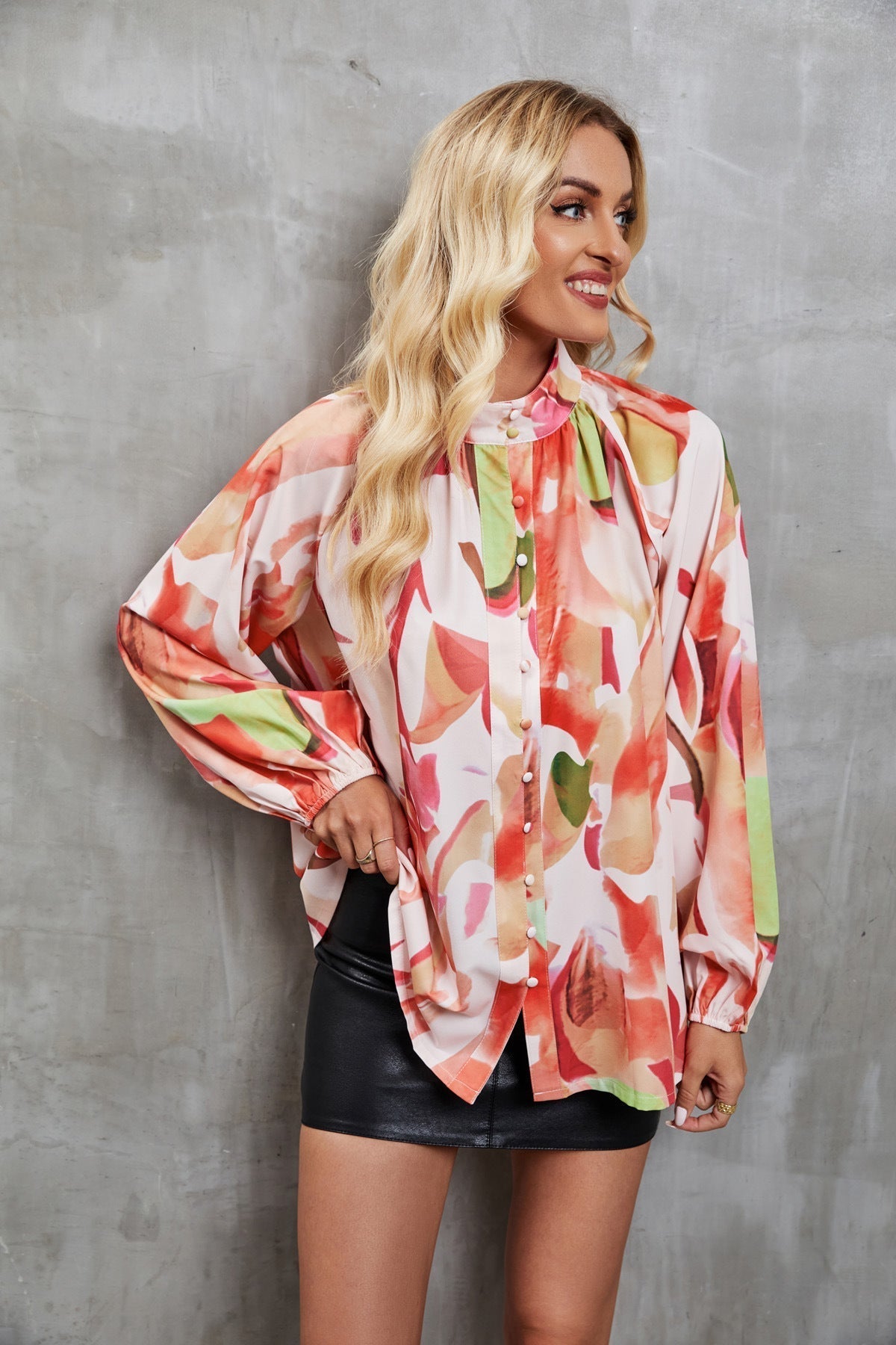 Women's relaxed fit blouse lightweight breathable cotton with artistic abstract print casual style