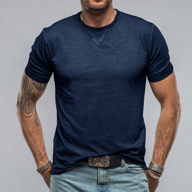 Men's relaxed fit round neck t-shirt in soft breathable fabric, casual everyday comfort wear