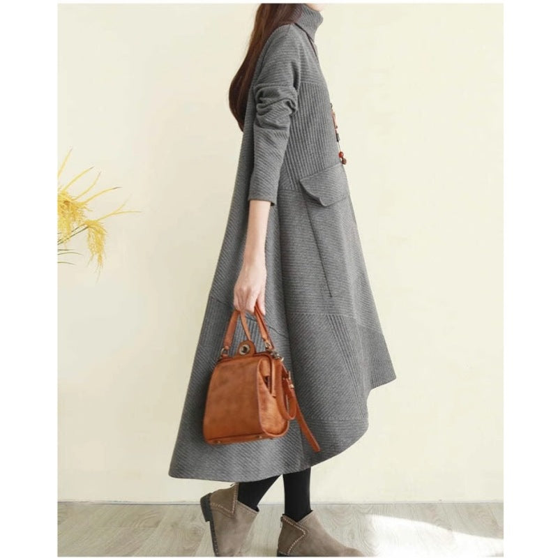 Women's turtleneck sweater dress in cozy knit polyester, loose silhouette with long sleeves for all-day style
