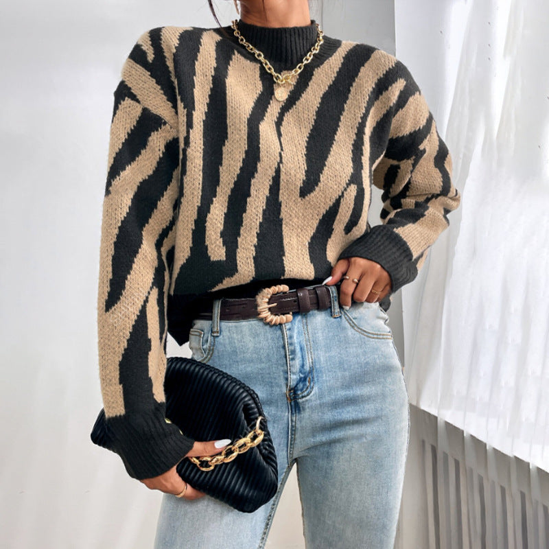 Women's relaxed-fit animal print knit sweater, soft warm pullover with bold pattern