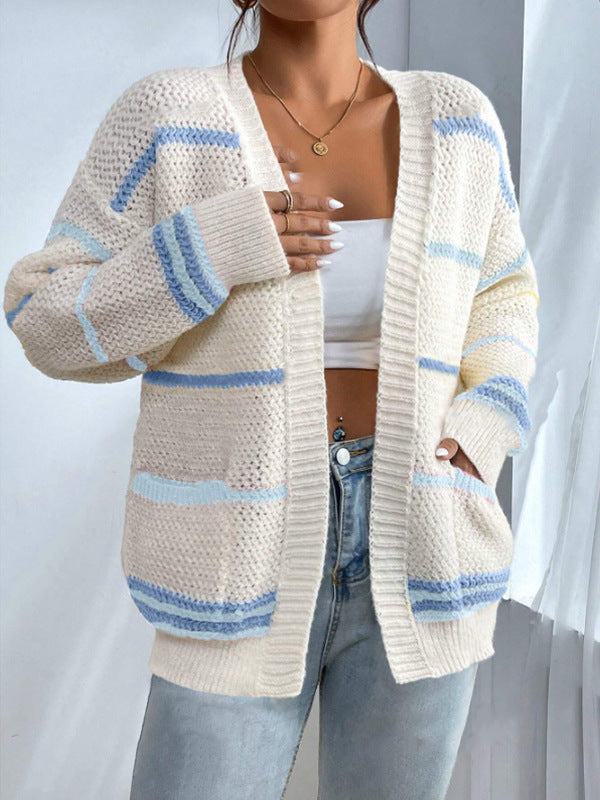 Women's oversized striped cardigan in textured knit with soft ribbed edges, relaxed Nordic style