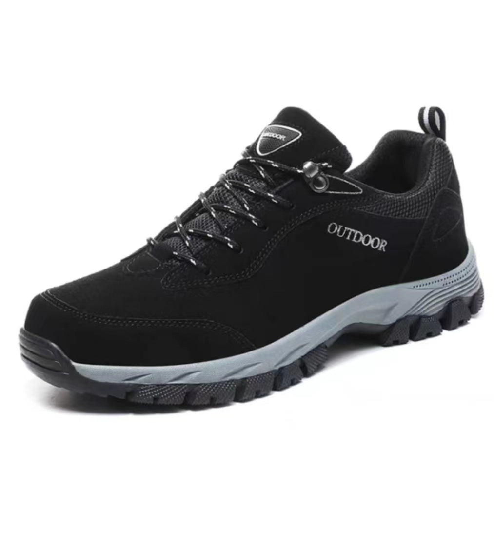 Men's rugged hiking shoes breathable mesh upper non-slip sole for mountain trails outdoor adventures