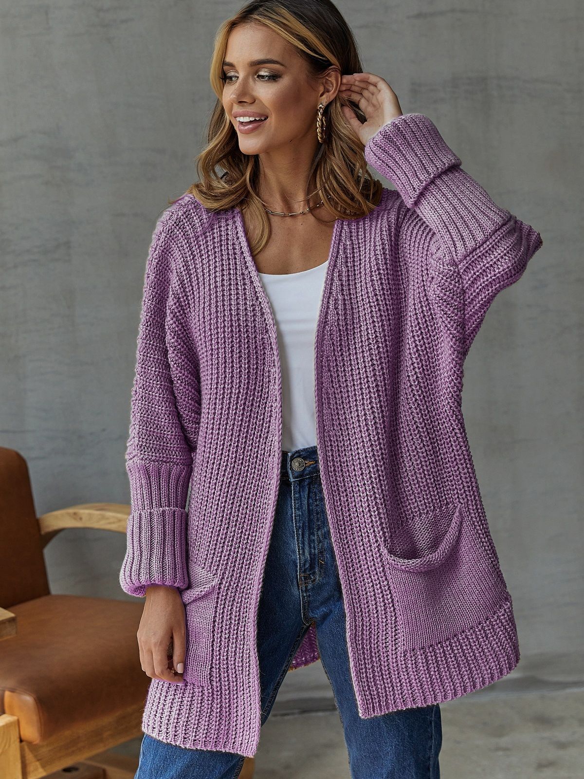 Women's chunky knit oversized cardigan V-neck with front pockets cozy warm relaxed fit