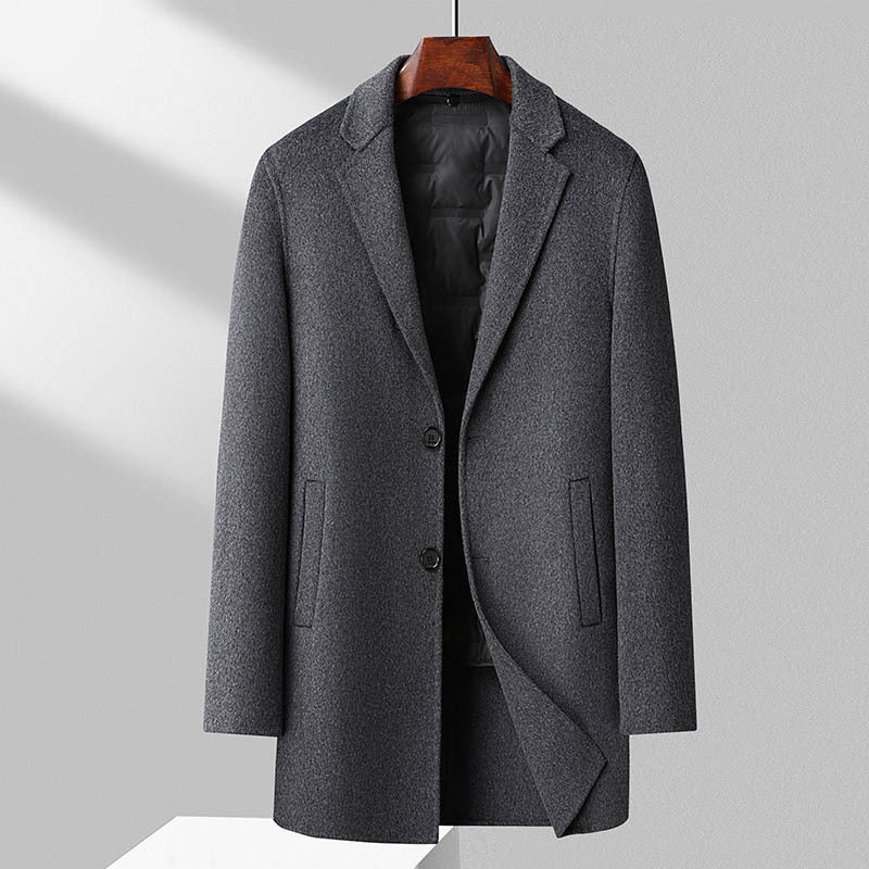 Men's wool blend mid-length overcoat with quilted lining and notched lapel, regular fit for versatile warmth