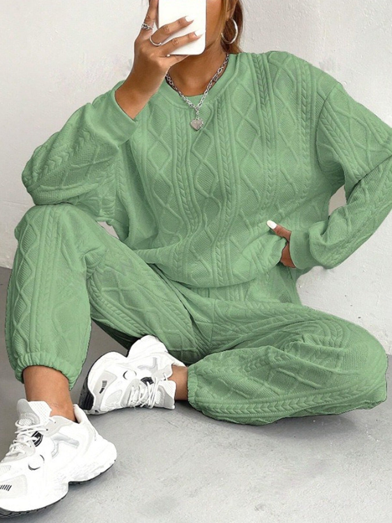 Women's cable knit lounge set relaxed fit top cuffed pants cozy two-piece home comfort style