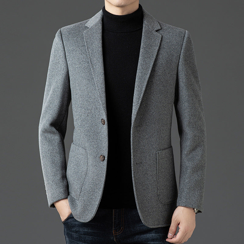 Men's slim fit wool blazer notched lapel two-button closure professional business style