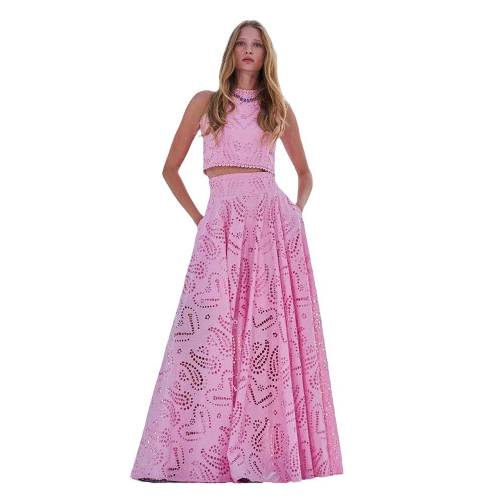 Women's white broderie two-piece set fitted cropped top flared high-waist skirt chic versatile