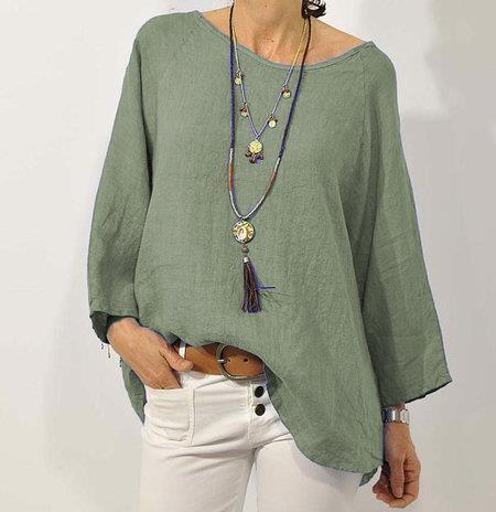 Women's casual loose fit long sleeve top in breathable fabric, relaxed silhouette for everyday layering