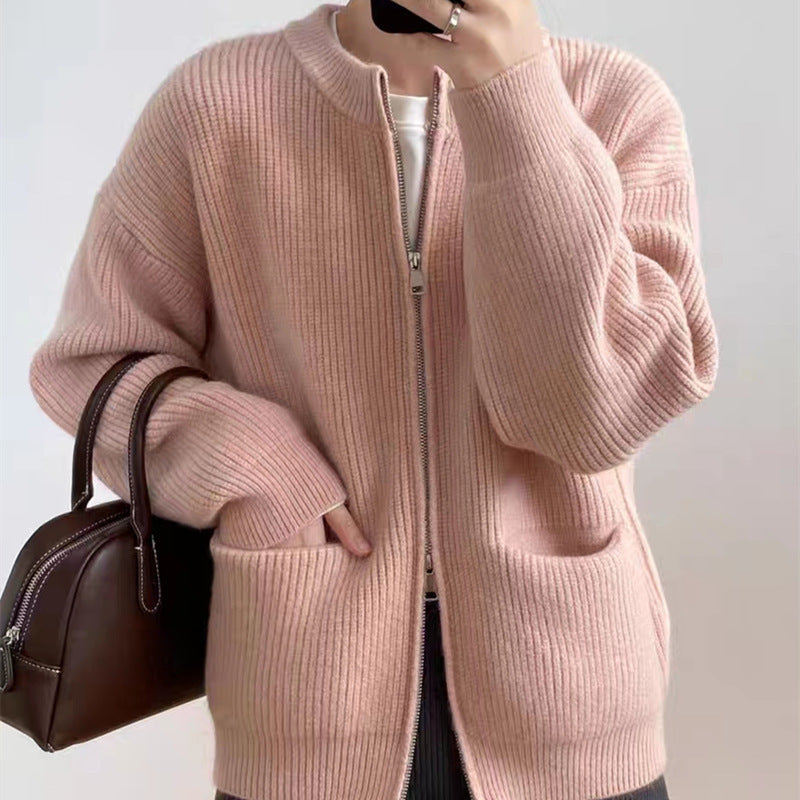 Women's oversized ribbed wool-blend cardigan cozy fit with pockets and double zipper closure