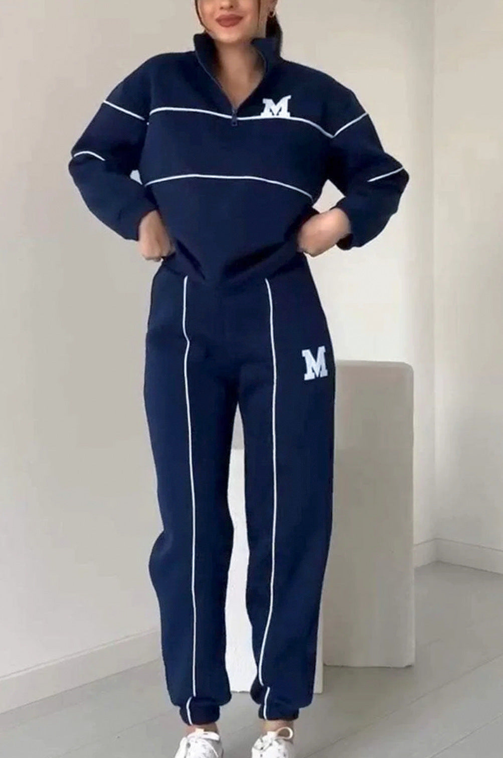 Women's relaxed fit tracksuit set with half zipper top and elastic waist pants casual loungewear