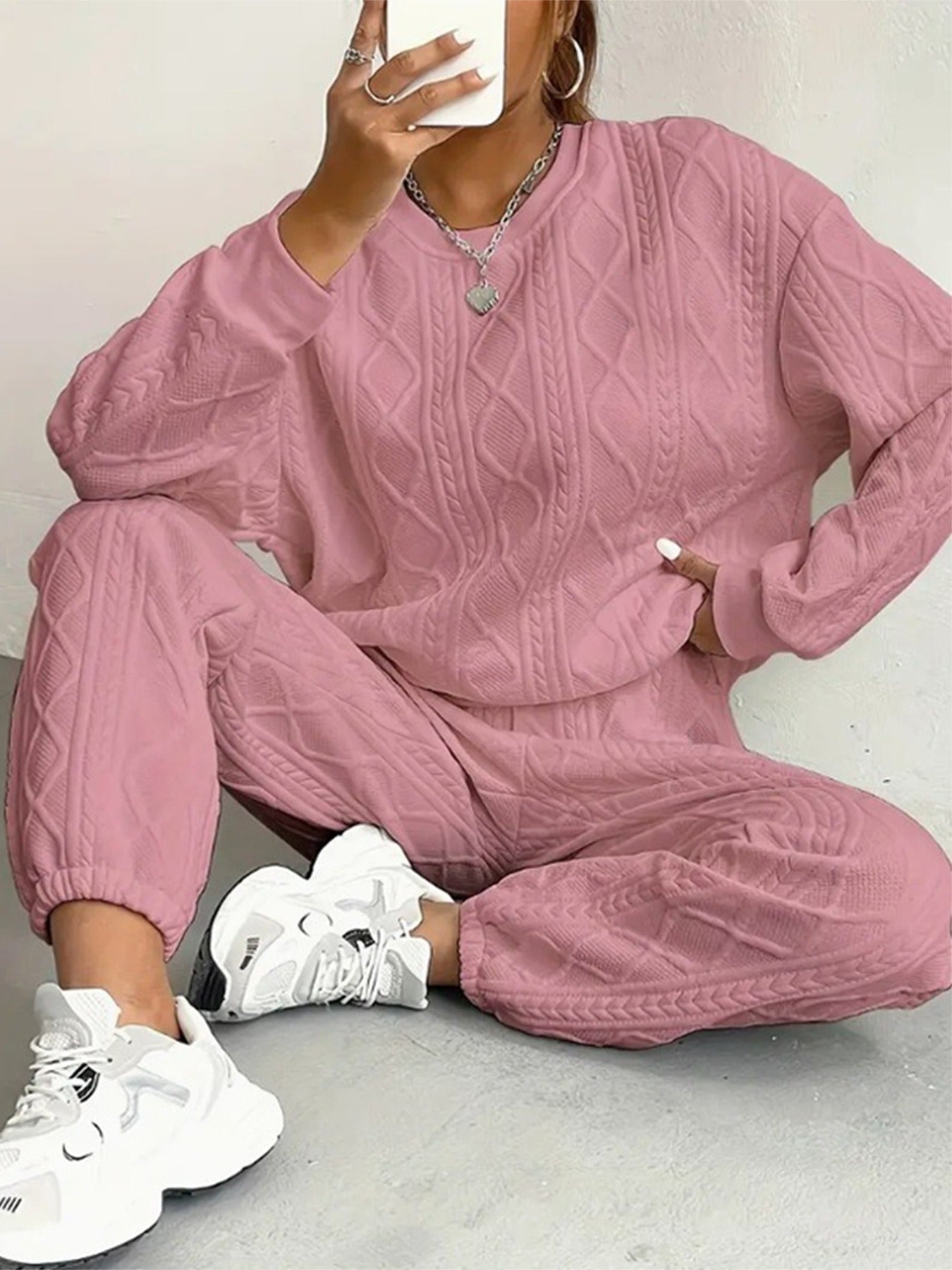 Women's cable knit lounge set relaxed fit top cuffed pants cozy two-piece home comfort style