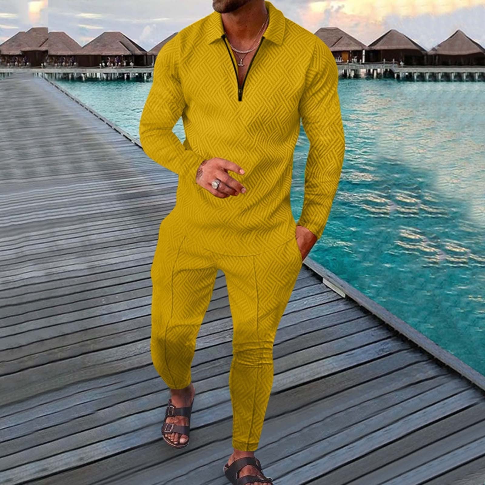 Men's slim fit two-piece sports polo suit with breathable 3D print pattern in bold graphic colorway