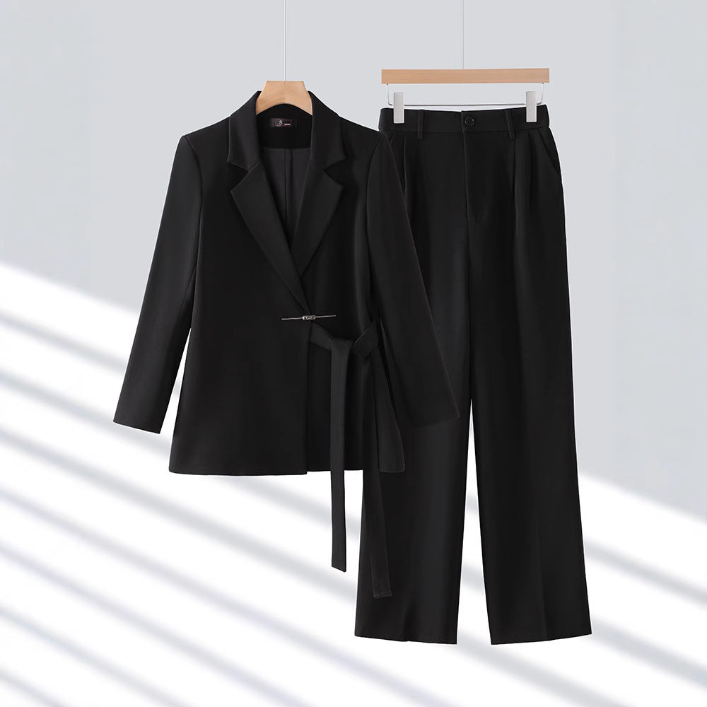 Women's tailored belted blazer set wide-leg trousers luxurious fluid fabric Nordic Flair confident fit