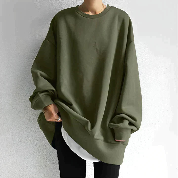 Owena plus-size oversized pullover sweater in cozy knit, relaxed layering silhouette for everyday wear