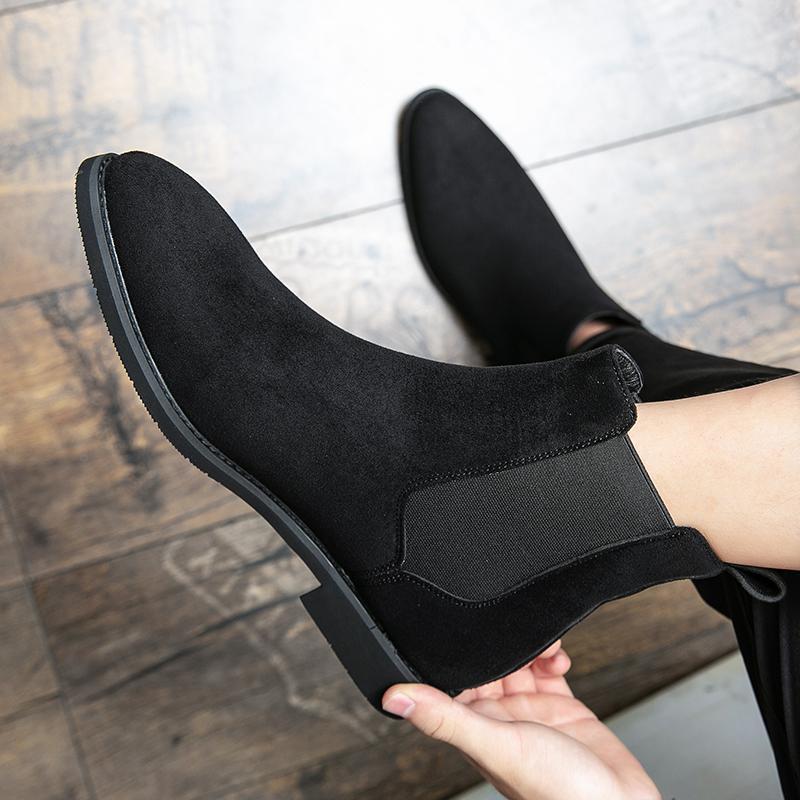 Men's brown suede Chelsea boots slip-on ankle-high with elastic gussets for smart casual style
