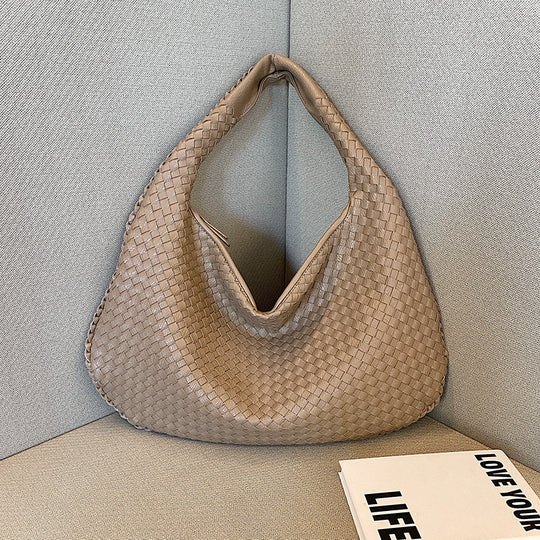 Red woven tote bag Valentina structured shopper with textured design everyday stylish women's carryall