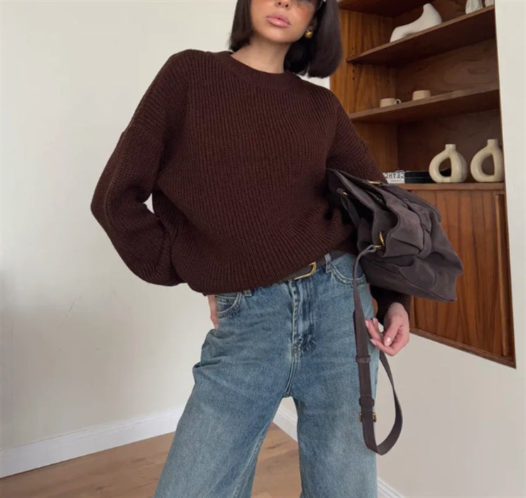 Women's oversized knit sweater cozy relaxed fit with ribbed hem and cuffs casual style