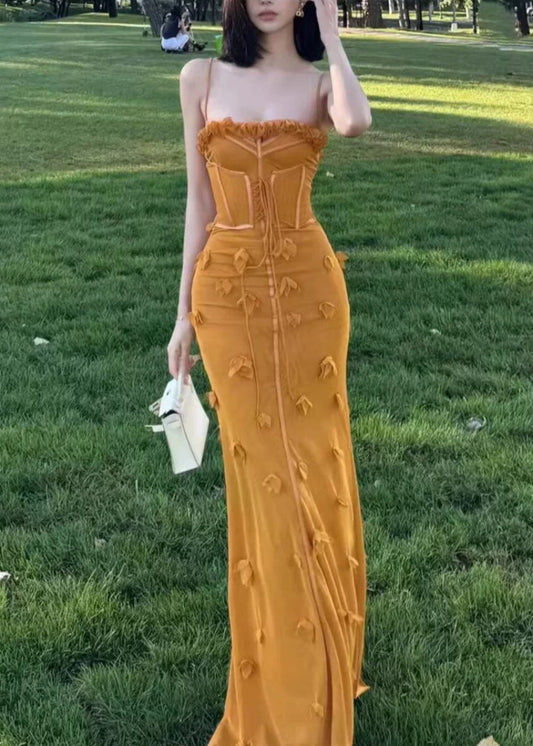 Robe longue en tulle bio jaune à volants et patchwork floral sans manches - Urbann-Vibe
