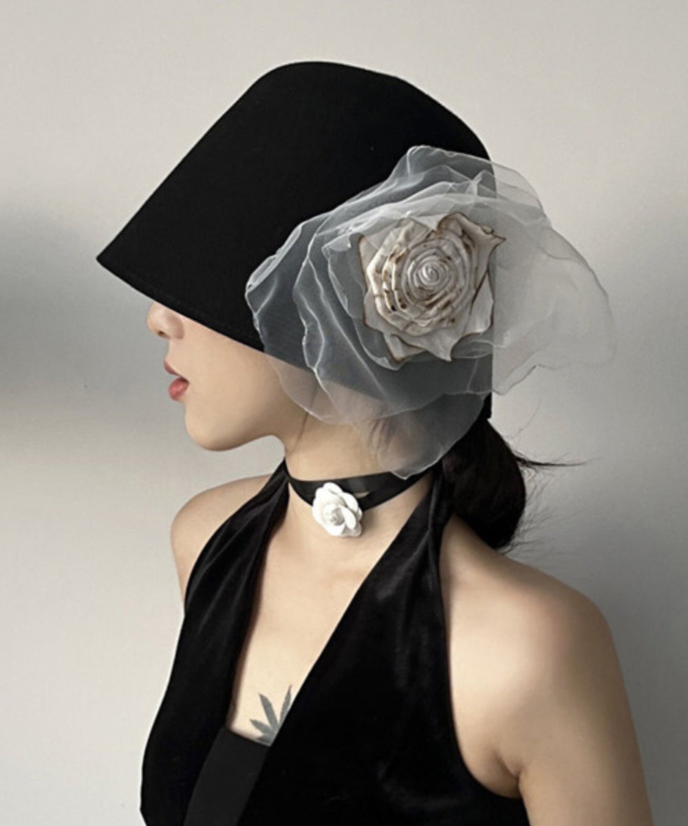 Chapeau bob en laine et tulle noir au design original - Urbann-Vibe