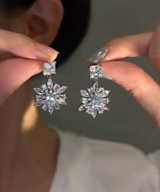 Boucles d'oreilles pendantes florales en alliage de soie et zircon au design original - Urbann-Vibe