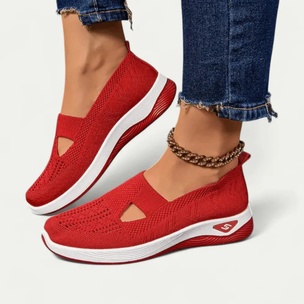 Women's slip-on knit mesh sneakers in neutral tones, breathable upper for all-day comfort