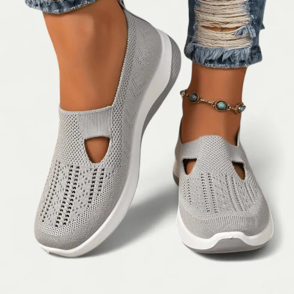 Women's slip-on knit mesh sneakers breathable lightweight everyday comfort trainers