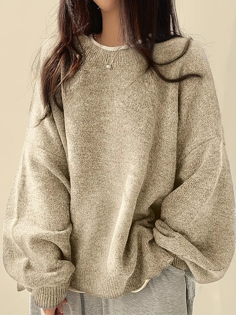 Women's oversized crew neck pullover sweater, relaxed cozy fit in warm winter minimalist style